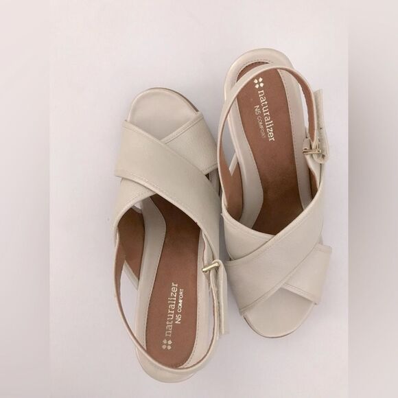 Vintage Naturalizer Comfort Wedge Sandals Cream 9.5W - Picture 3 of 6
